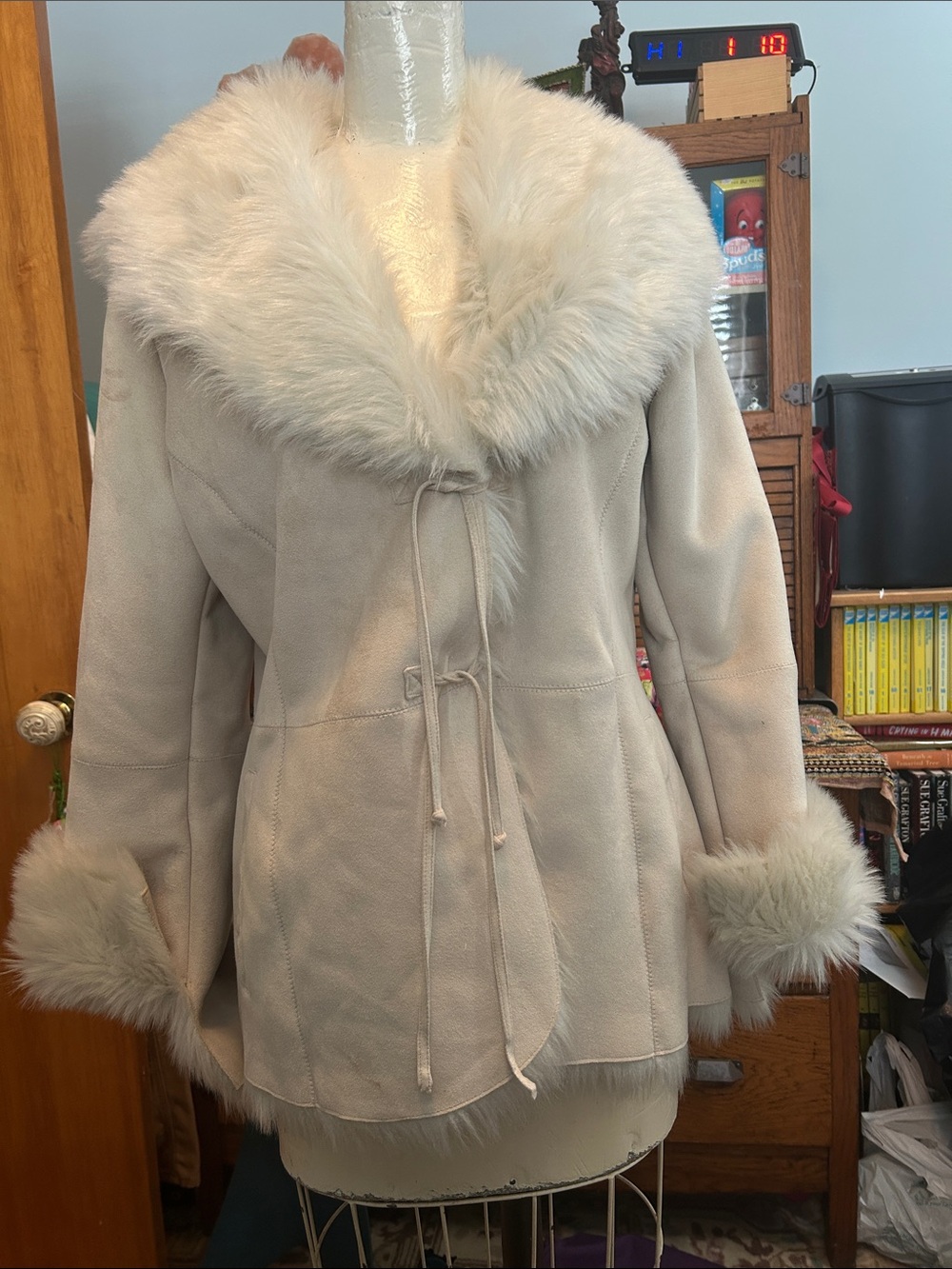 Jones New York Cream Faux-Fur Trim Teddy Jacket
